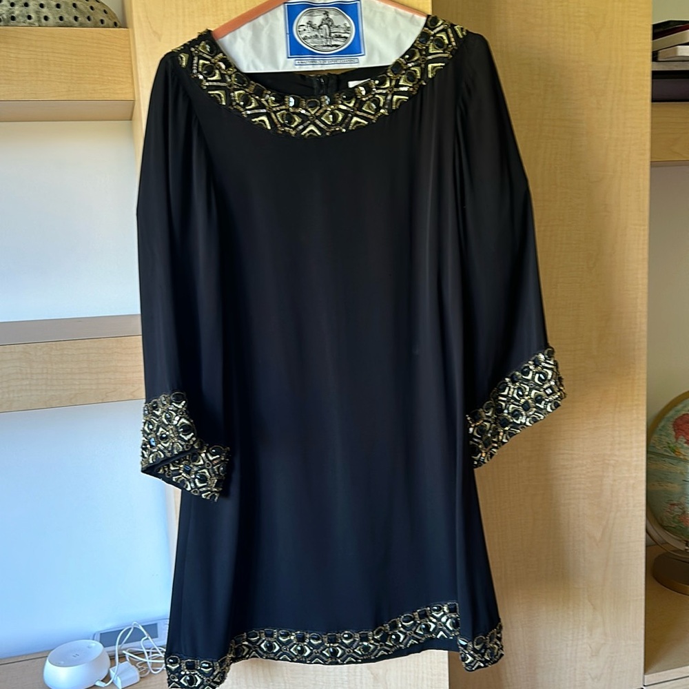Alice & Olivia longsleeve shift dress